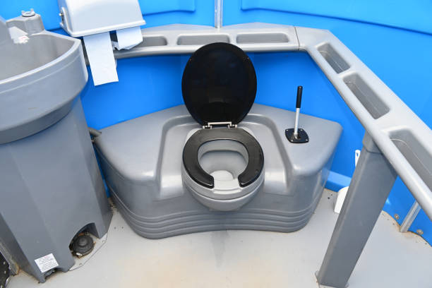 Portable Toilet Options We Offer in Honeoye Falls, NY